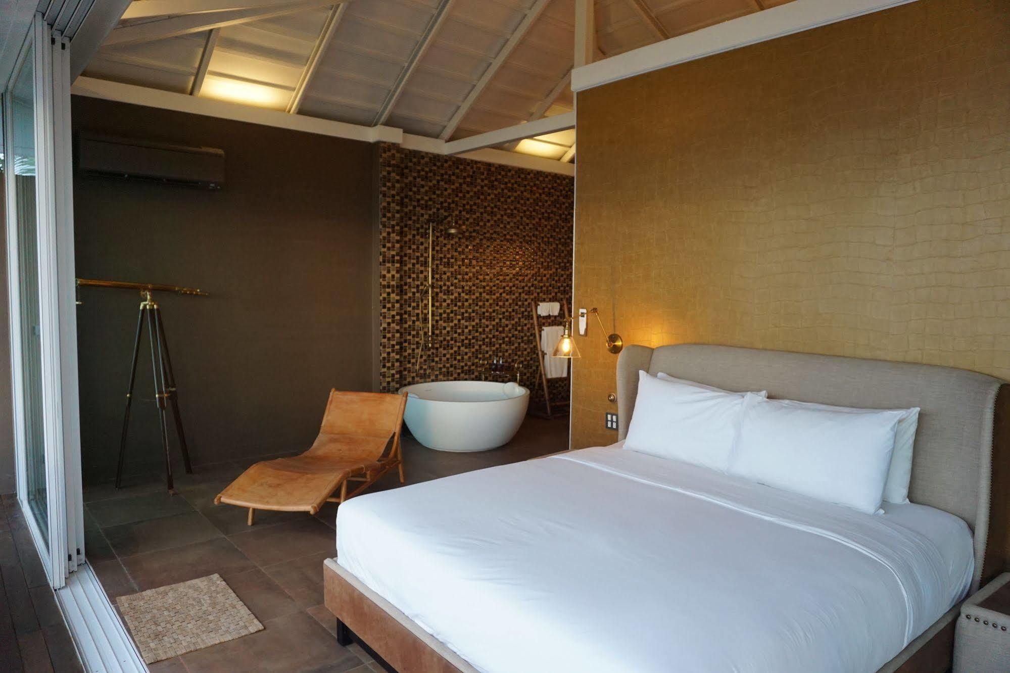 Naroua Villas Ko Tao Exterior foto